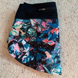 Lululemon Speed Up Shorts